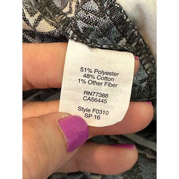 J.CREW Blue-Gray Tribal Print Pockets Pull On Shorts size 8 - Picture 5 of 10